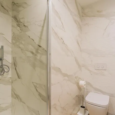 شقة Verdica10 Luxury - View & Private Parking *