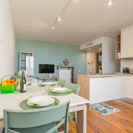 Verdica10 Luxury - View & Private Parking Apartament *